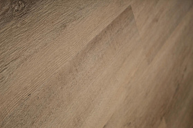 Виниловый ламинат Respect Floor 4206 Дуб Имперский, 1 м.кв.